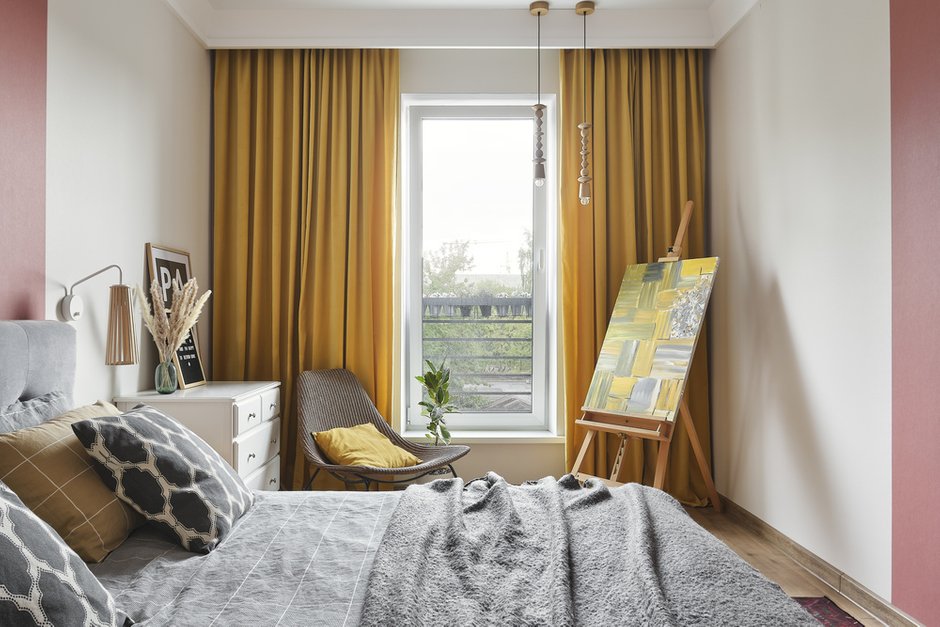 Фотография: Спальня в стиле Скандинавский, Современный, Квартира, Проект недели, 3 комнаты, 60-90 метров, Тюмень, Yarko Home, Денис Рыжков, Надежда Яркова – фото на INMYROOM