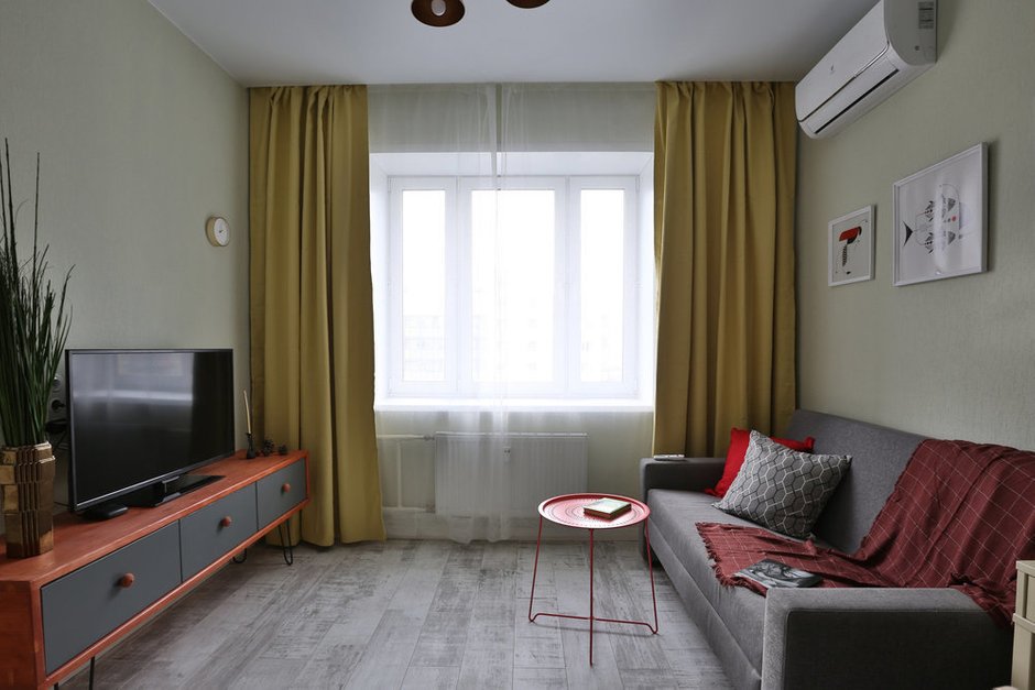 Фотография: Гостиная в стиле Современный, Малогабаритная квартира, Квартира, Проект недели, Москва, 1 комната, до 40 метров, Некрасовка, Александр Максимов – фото на INMYROOM