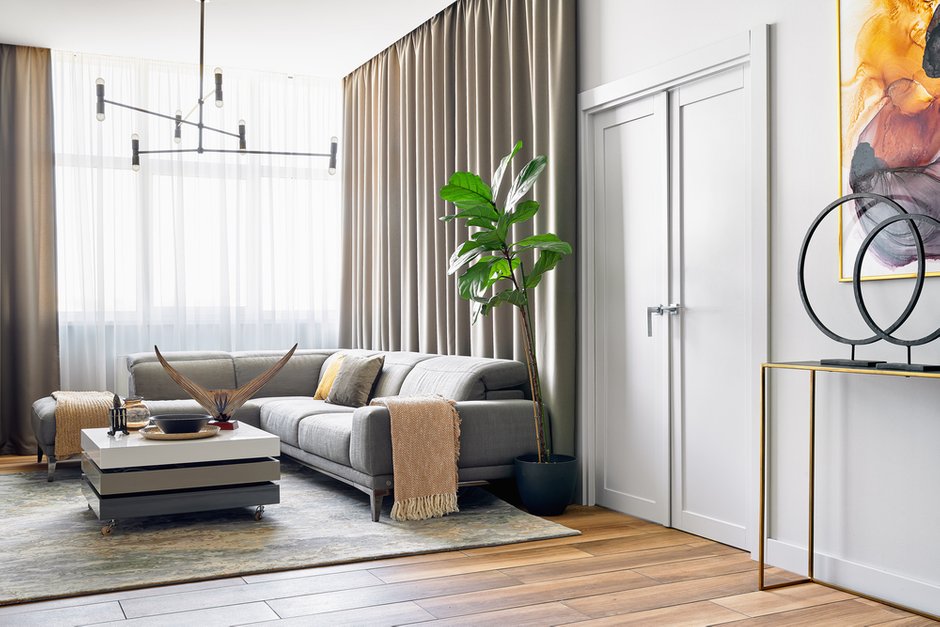 Фотография: Гостиная в стиле Современный, Квартира, Белый, Проект недели, Москва, Зеленый, Бежевый, Серый, Голубой, Монолитный дом, 4 и больше, Более 90 метров, Екатерина Наумова, Art-Alibi, Наталья Вершинина – фото на INMYROOM