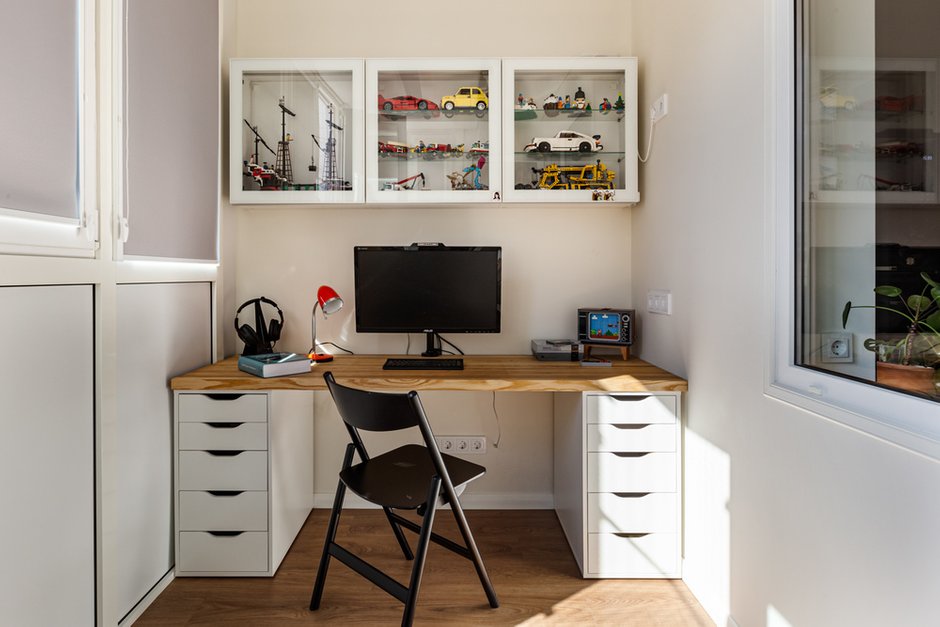 Фотография: Кабинет в стиле Современный, Проект недели, Санкт-Петербург, 3 комнаты, Более 90 метров, Анастасия Заркуа – фото на INMYROOM