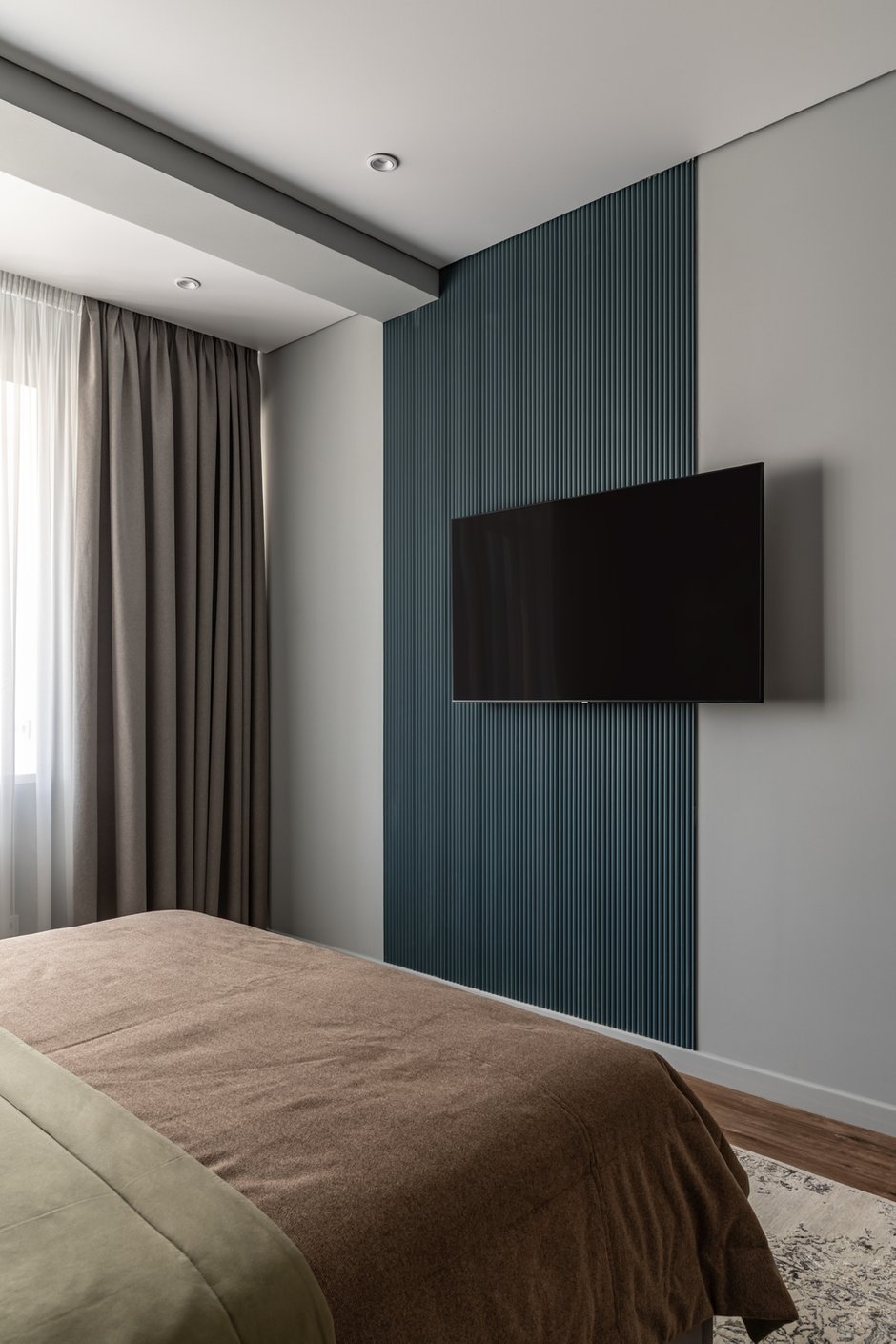 Фотография: Спальня в стиле Современный, Эклектика, Квартира, Проект дня, Москва, Сталинка, 3 комнаты, 60-90 метров, Карина Алтунина – фото на INMYROOM