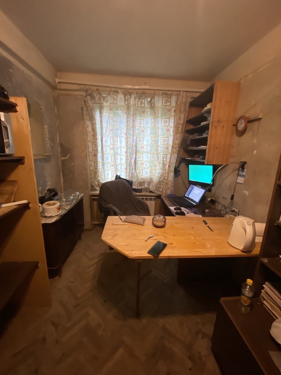 Офис до ремонта