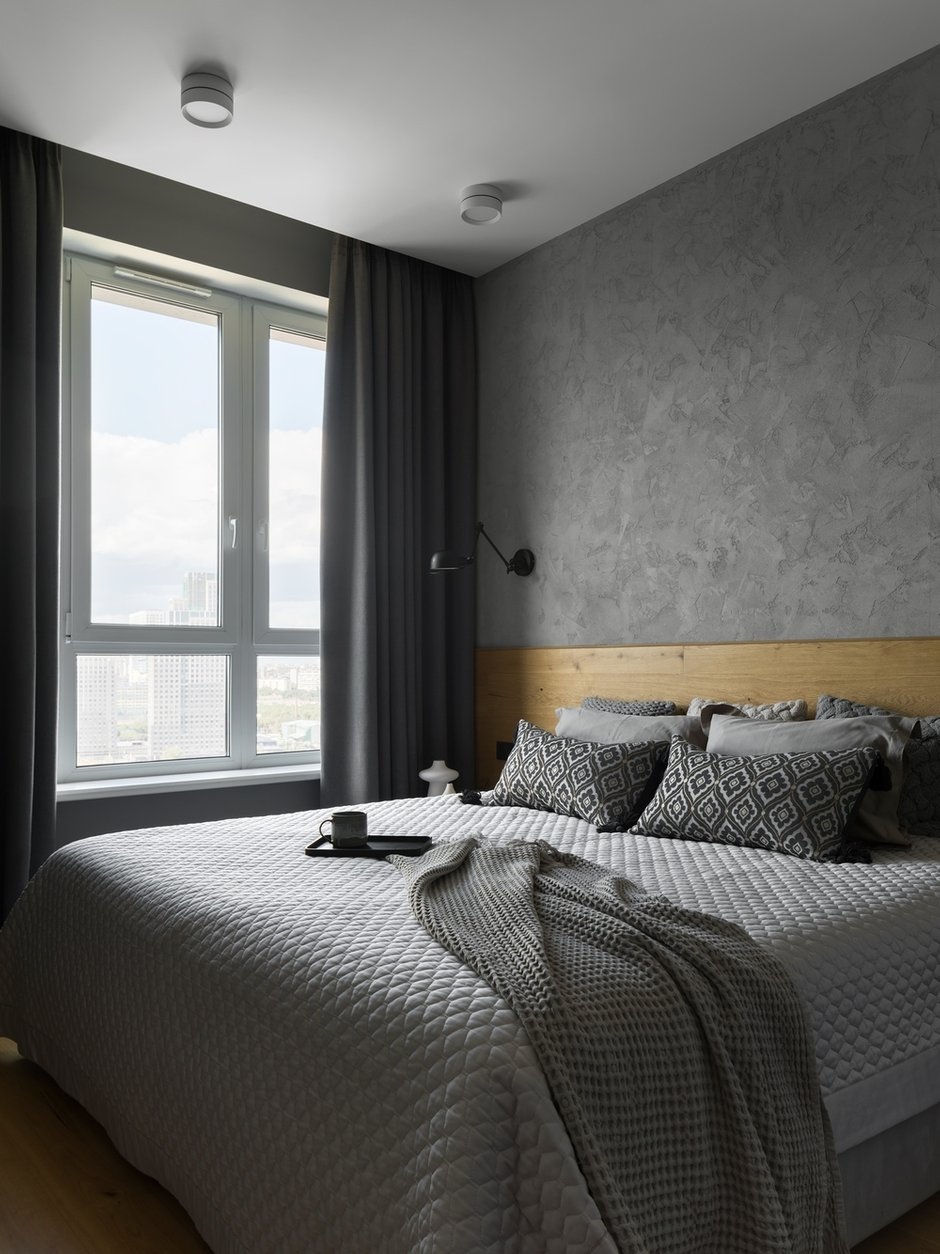 Фотография: Спальня в стиле Современный, Минимализм, Квартира, Проект недели, Москва, 2 комнаты, 40-60 метров, 60-90 метров, Ксения Елисеева – фото на INMYROOM