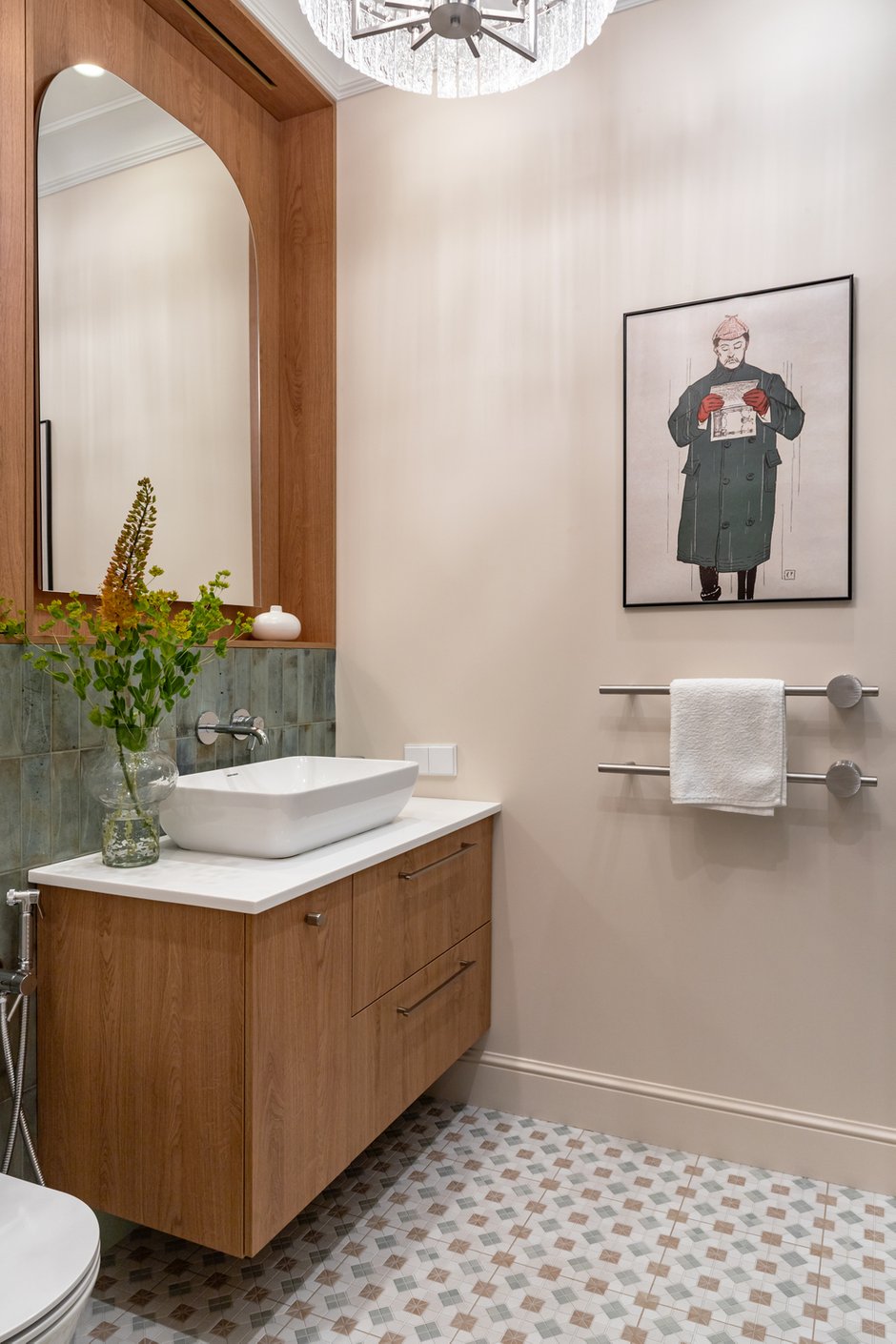 Фотография: Ванная в стиле Современный, Малогабаритная квартира, Квартира, Проект дня, Москва, Монолитный дом, 2 комнаты, до 40 метров, современный с элементами неоклассики – фото на INMYROOM