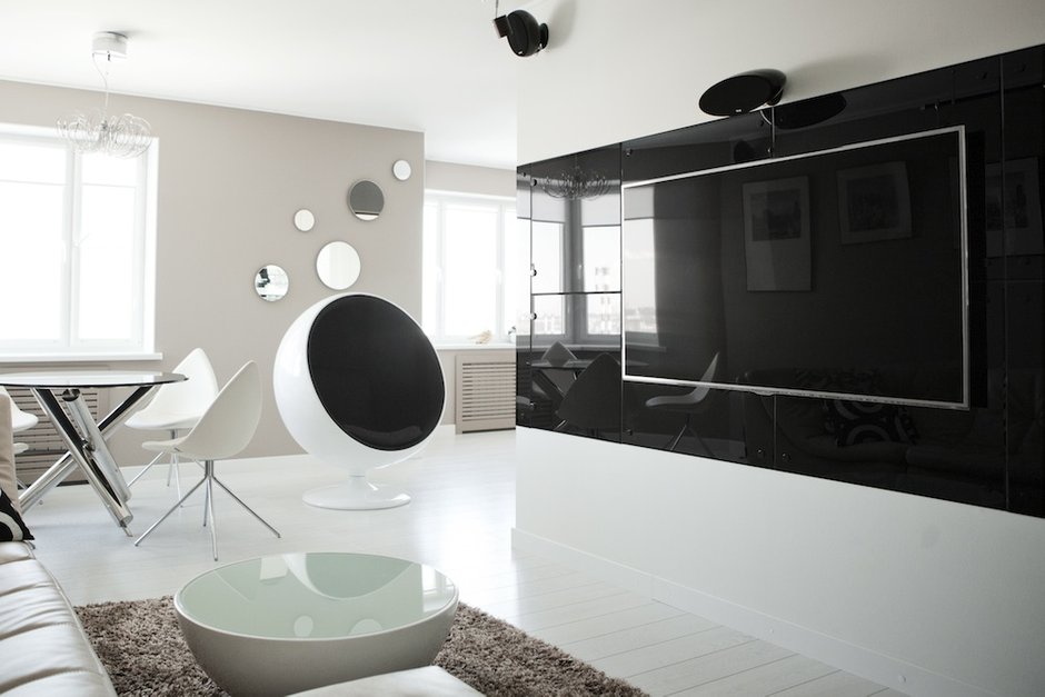 Фотография: Гостиная в стиле Современный, Хай-тек, Квартира, BoConcept, Дома и квартиры, Проект недели, Москва, Dulux – фото на INMYROOM