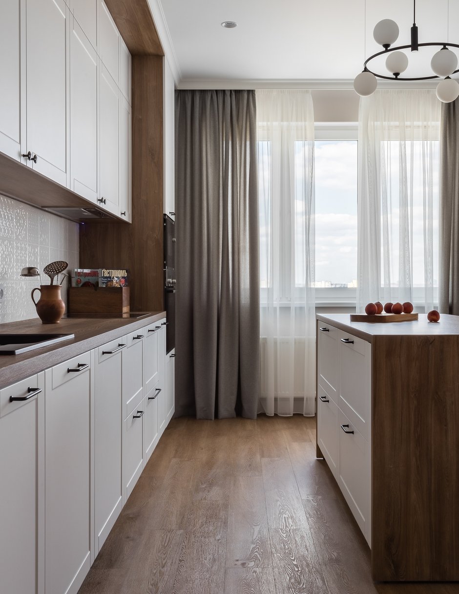 Фотография: Кухня и столовая в стиле Современный, Квартира, Проект недели, Челябинск, 3 комнаты, Более 90 метров, Анна Важенина – фото на INMYROOM