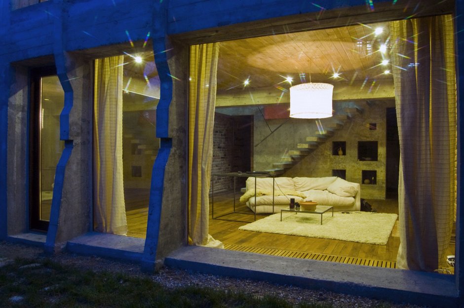 Фотография: Гостиная в стиле Лофт, Дом, Дома и квартиры, Минимализм, Проект недели – фото на INMYROOM