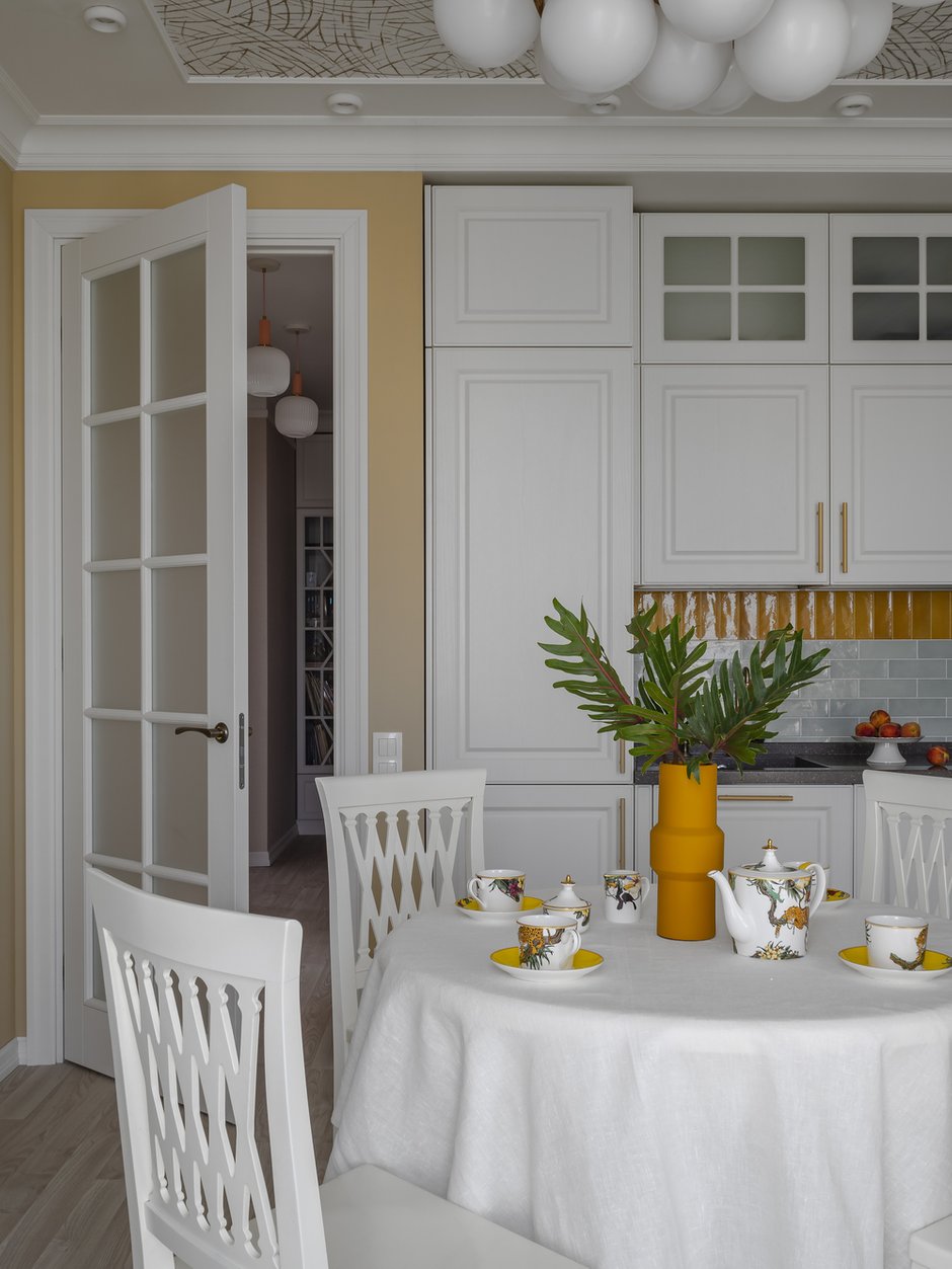 Фотография: Кухня и столовая в стиле Современный, Классический, Квартира, Проект недели, Москва, 3 комнаты, 60-90 метров, Bilbao Design, Светлана Конькова, Екатерина Малиновская – фото на INMYROOM