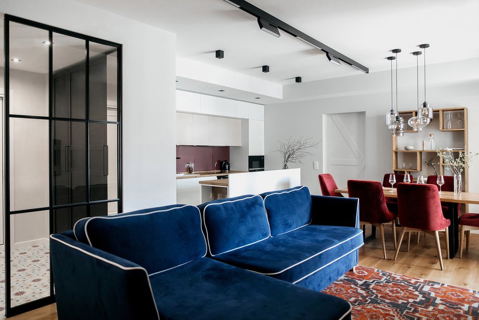 Фотография: Гостиная в стиле Скандинавский, Современный, Квартира, Проект дня, Санкт-Петербург, 3 комнаты, 60-90 метров, Светлана Мамаенко – фото на INMYROOM