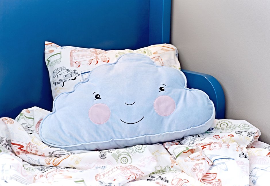 Фотография: Прочее в стиле , Декор интерьера, Карта покупок, Мебель и свет, Текстиль, Индустрия, IKEA, Посуда, Подушки, Лестница, Картины, Ковер, Шкаф, Табурет – фото на INMYROOM