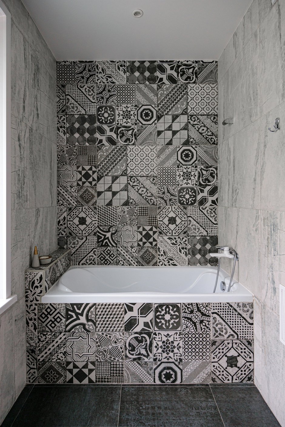 Фотография: Ванная в стиле Скандинавский, Квартира, Проект недели, Новосибирск, Кирпичный дом, 4 и больше, 60-90 метров, Art Twins Design, Тая Акулова, Глеб Скотников – фото на INMYROOM