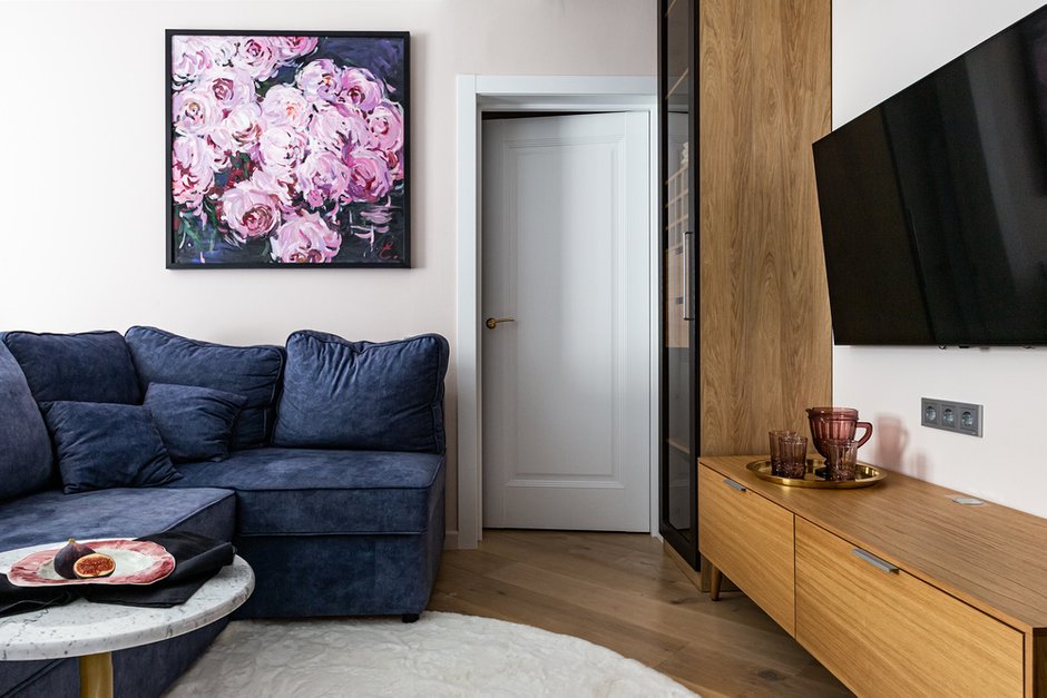 Фотография: Гостиная в стиле Современный, Квартира, Проект недели, Санкт-Петербург, 4 и больше, Более 90 метров, Василиса Максимаджи – фото на INMYROOM