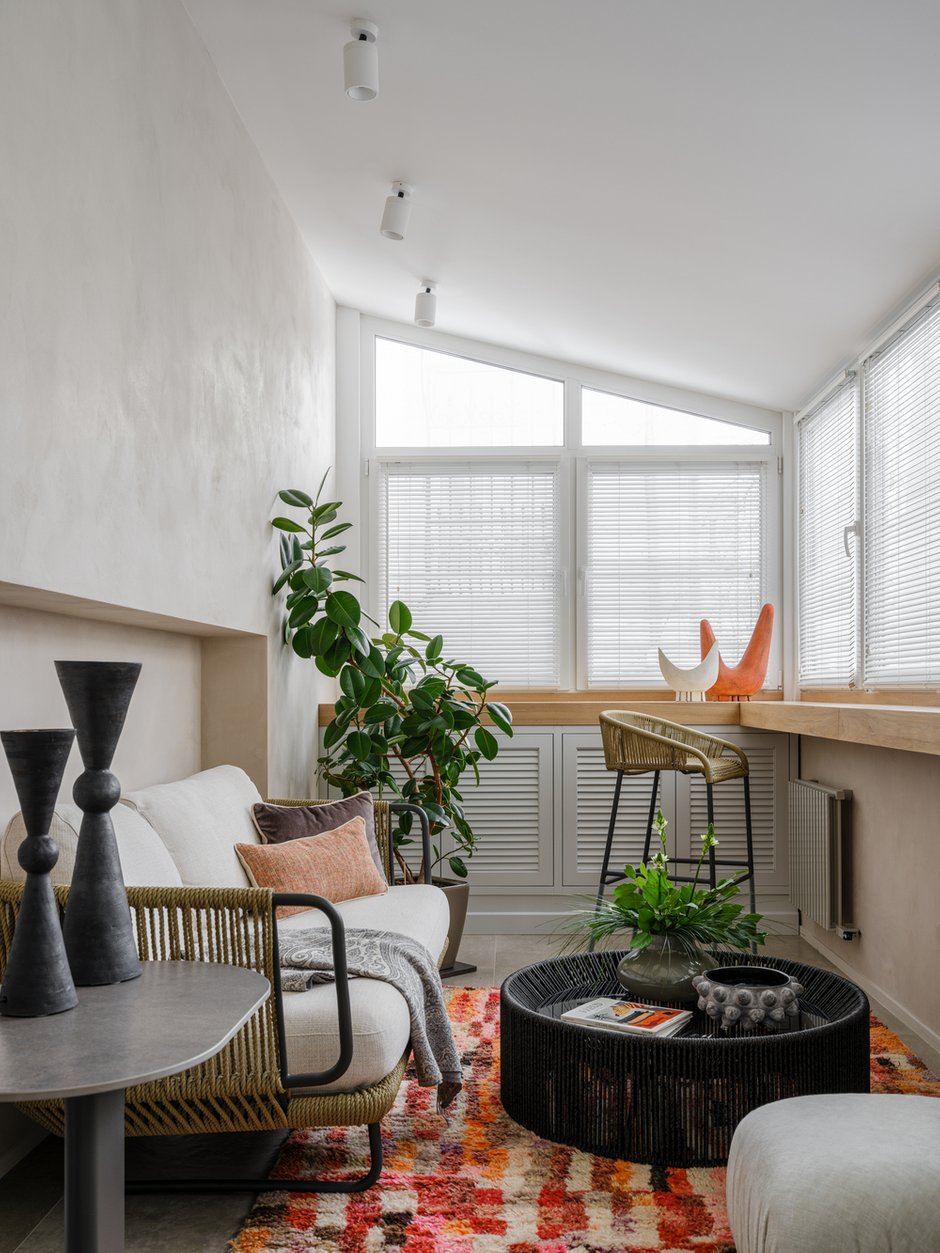 Фотография:  в стиле , Квартира, Проект дня, Москва, Кирпичный дом, 4 и больше, Более 90 метров, Валерия Исакова, Мария Куркова – фото на INMYROOM