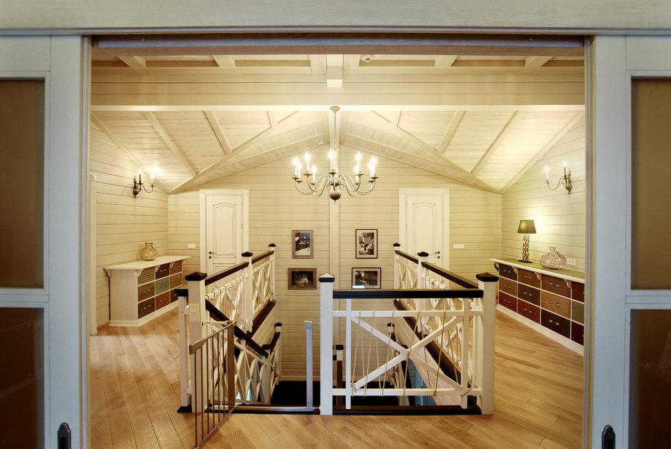 Фотография: Прихожая в стиле Прованс и Кантри, Дом, Проект недели, Дом и дача, Московская область, Александр Петунин, Дмитрий Шпилевой – фото на INMYROOM