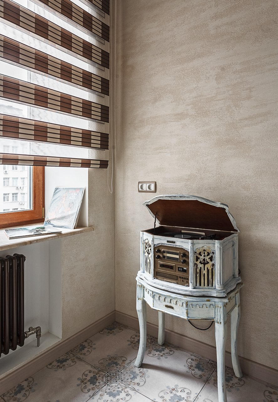 Фотография: Кухня и столовая в стиле Классический, Квартира, Проект недели, Москва, Сергей Красюк, ID project, Старый фонд, Дом на Набережной, 3 комнаты, Более 90 метров – фото на INMYROOM