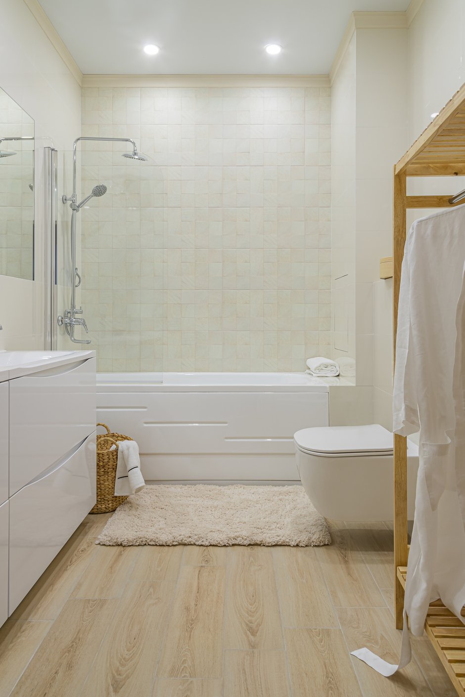 Фотография: Ванная в стиле Современный, Квартира, Проект недели, 3 комнаты, Алматы, Анна Аранович, Pinteriors – фото на INMYROOM