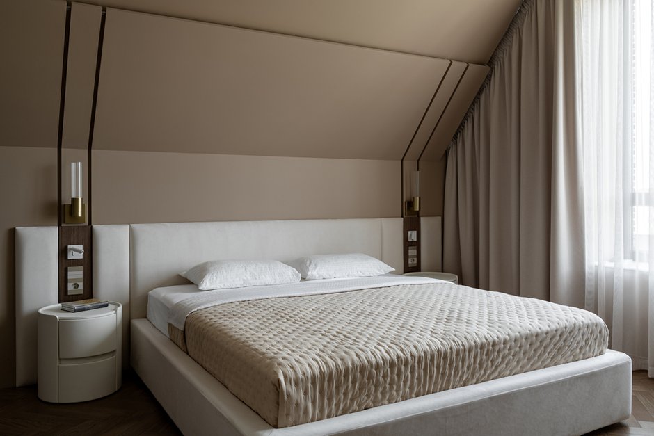 Фотография: Спальня в стиле Современный, Дом, Проект дня, Дом и дача, Татарстан, Кирпичный дом, 4 и больше, Более 90 метров – фото на INMYROOM