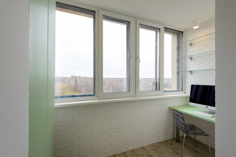 Фотография: Офис в стиле Современный, Малогабаритная квартира, Квартира, Дома и квартиры, Минимализм, Переделка – фото на INMYROOM