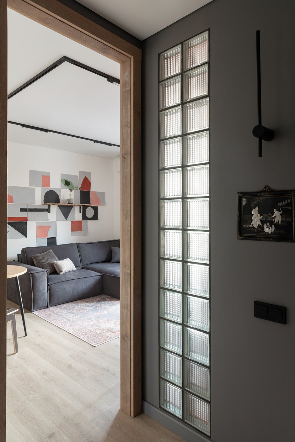 Фотография: Прихожая в стиле Современный, Квартира, Проект дня, Санкт-Петербург, 40-60 метров, минимализм, современный, Екатерина Бубнова – фото на INMYROOM