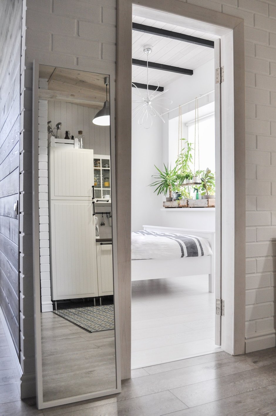 Фотография: Прихожая в стиле Скандинавский, Малогабаритная квартира, Квартира, Проект недели, новостройка, Магнитогорск, Алексей Гуркин, Монолитный дом, 2 комнаты, 40-60 метров – фото на INMYROOM
