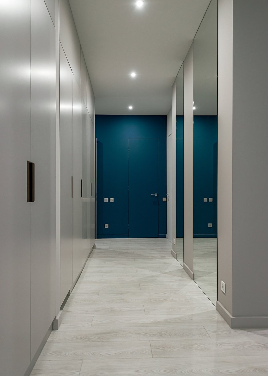 Фотография: Прихожая в стиле Современный, Минимализм, Скандинавский, Квартира, Проект недели, Ростов-на-Дону, 4 и больше, Более 90 метров, L.I.S.T., Ирина Власова – фото на INMYROOM