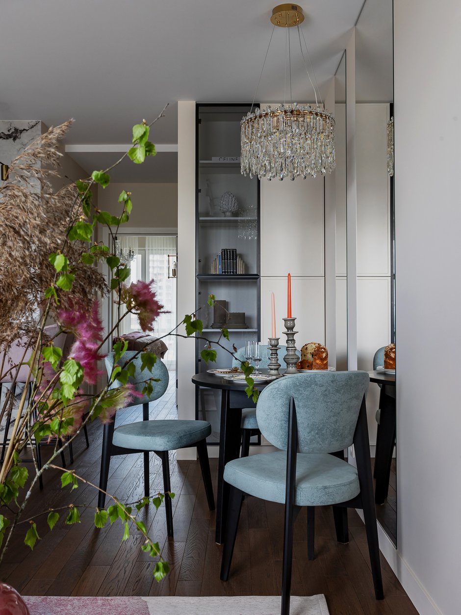 Фотография:  в стиле , Квартира, Проект дня, Беларусь, Минск, 2 комнаты, 40-60 метров, современная классика с элементами эклектики, Вероника Гапеенкова – фото на INMYROOM