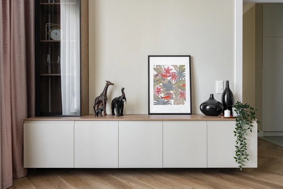 Фотография: Гостиная в стиле Современный, Квартира, Проект недели, Челябинск, 3 комнаты, 60-90 метров, Александра Хасанова – фото на INMYROOM