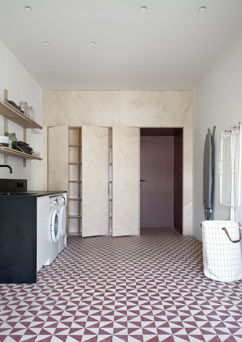 Фотография: Ванная в стиле Скандинавский, Минимализм, Эклектика, Квартира, Проект недели, Санкт-Петербург, Кирпичный дом, 4 и больше, Более 90 метров, INT2architecture – фото на INMYROOM