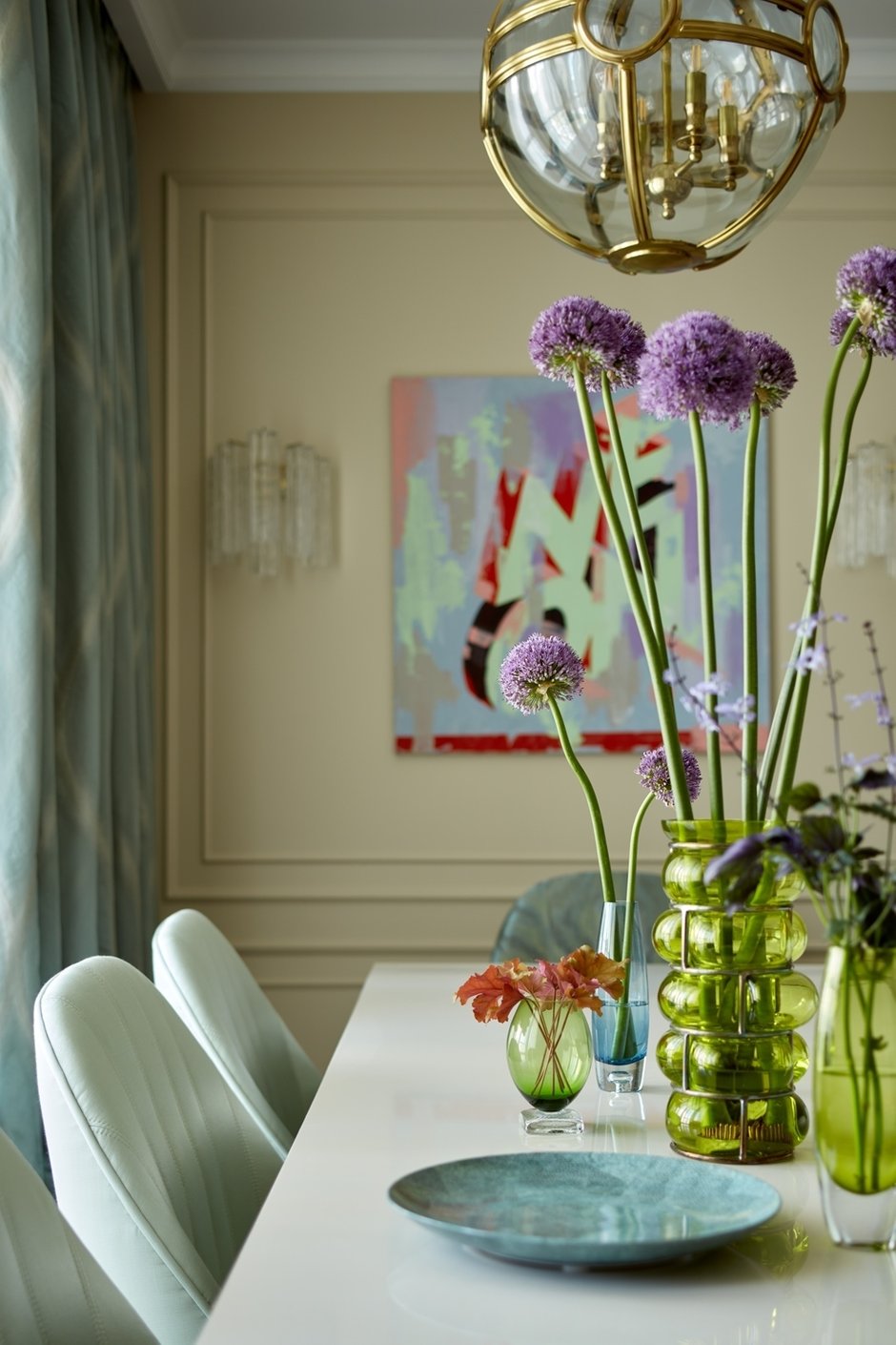 Фотография: Кухня и столовая в стиле Современный, Классический, Квартира, Проект дня, Москва, 4 и больше, Более 90 метров, Алиса Шабельникова, Эксклюзивные проекты – фото на INMYROOM