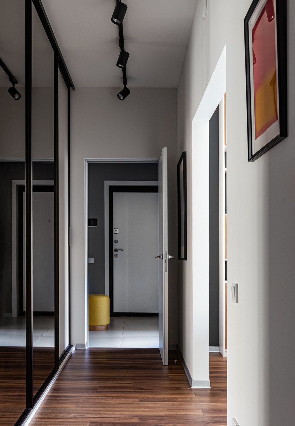 Фотография: Прихожая в стиле Современный, Квартира, Проект недели, Санкт-Петербург, 3 комнаты, Более 90 метров, Жанна Бунгова – фото на INMYROOM