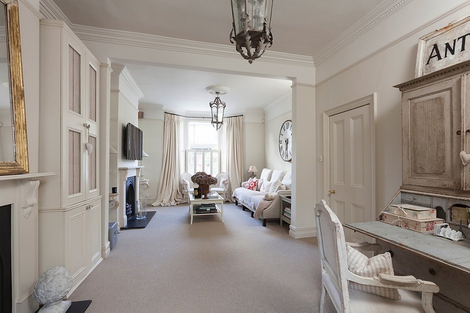 Фотография: Гостиная в стиле , Декор интерьера, Дом, Интерьер комнат, Проект недели – фото на INMYROOM