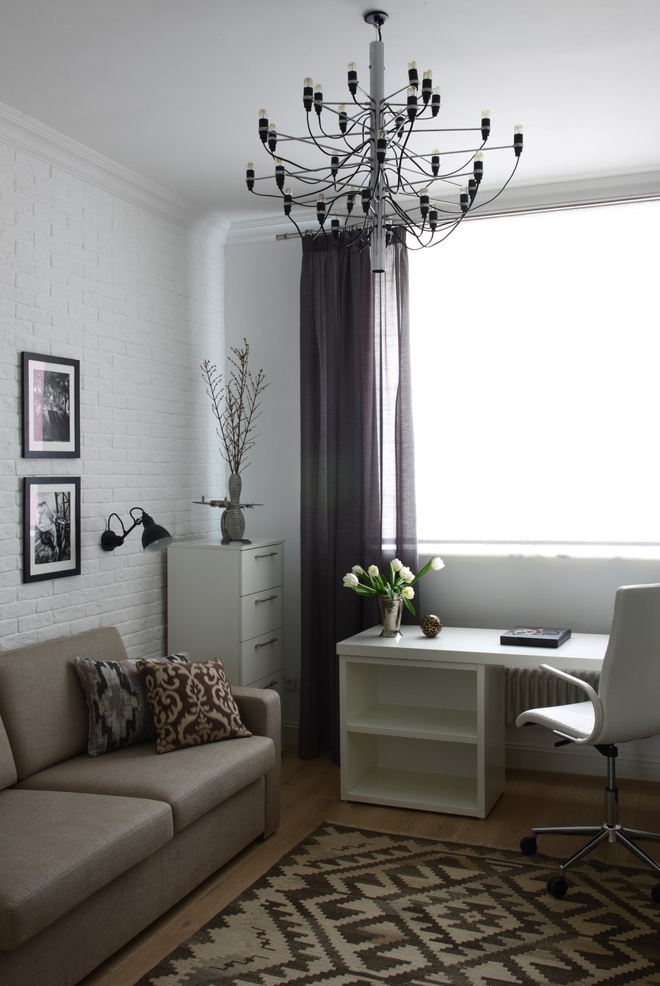 Фотография: Кабинет в стиле Скандинавский, Классический, Эклектика, Квартира, Проект недели, Москва, Марина Поклонцева, Монолитный дом, 4 и больше, Более 90 метров – фото на INMYROOM