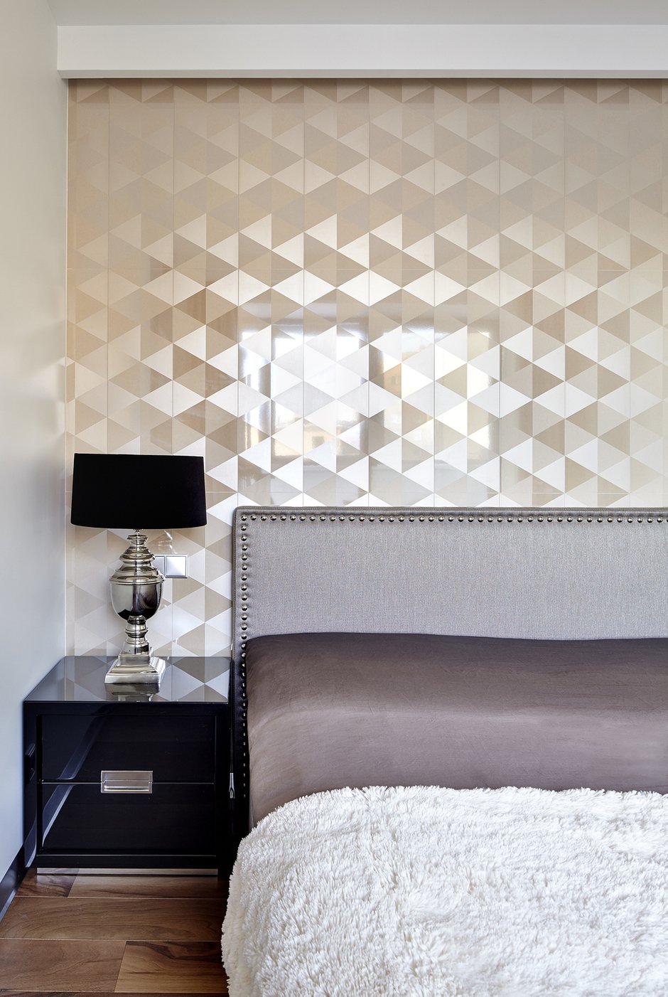 Фотография: Спальня в стиле Современный, Минимализм, Квартира, Проект недели, Москва, Кирпичный дом, 1 комната, 40-60 метров, Студия TS Design – фото на INMYROOM