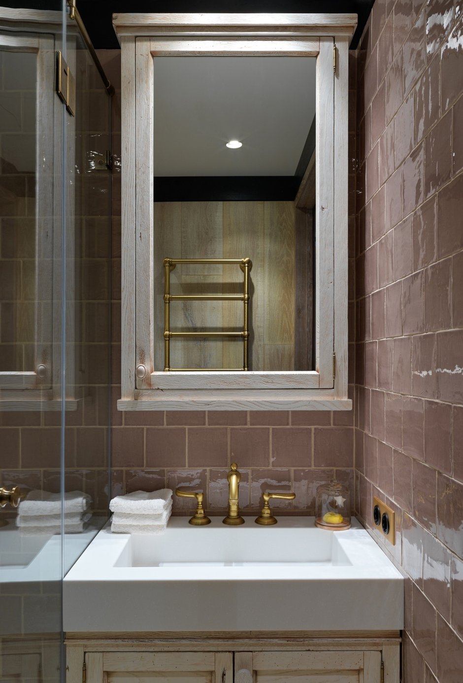 Фотография: Ванная в стиле Прованс и Кантри, Лофт, Квартира, Проект недели, Москва, 4 и больше, Более 90 метров, INRE – фото на INMYROOM