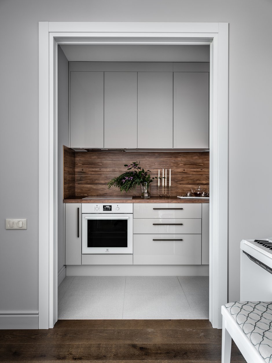 Фотография: Кухня и столовая в стиле Современный, Квартира, Проект недели, Красногорск, 2 комнаты, 40-60 метров, Елена Музыченко – фото на INMYROOM