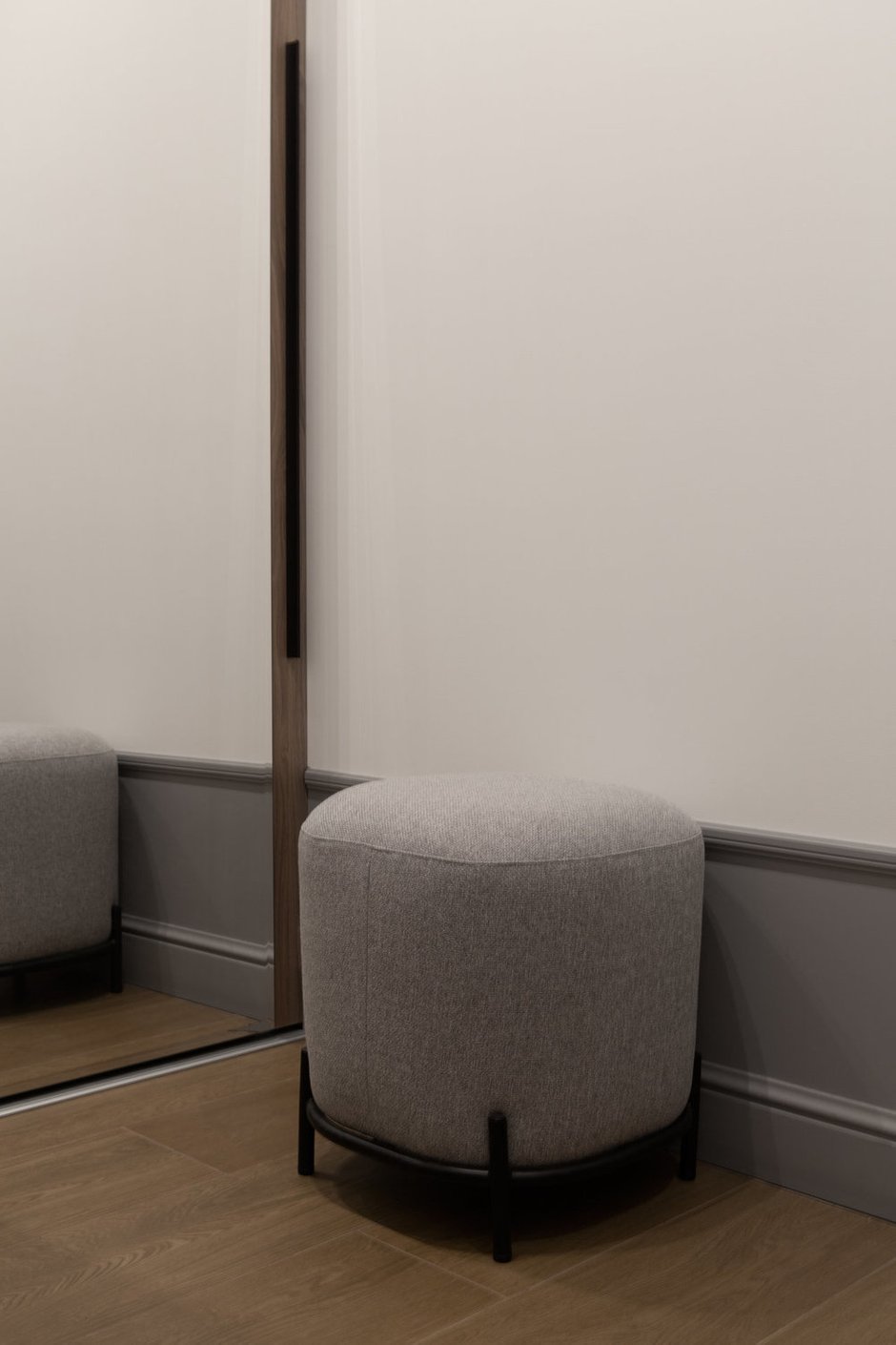 Фотография: Прихожая в стиле Современный, Малогабаритная квартира, Квартира, Студия, Минимализм, Проект недели, Москва, до 40 метров, Александра Якушева – фото на INMYROOM