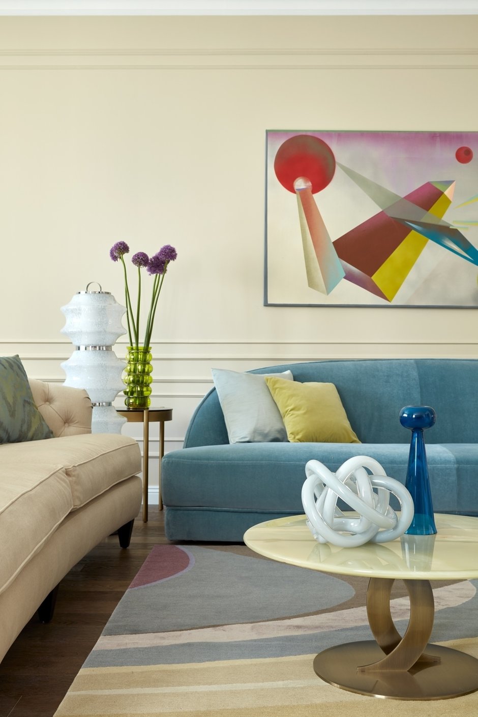 Фотография: Гостиная в стиле Классический, Современный, Квартира, Проект дня, Москва, 4 и больше, Более 90 метров, Алиса Шабельникова, Эксклюзивные проекты – фото на INMYROOM