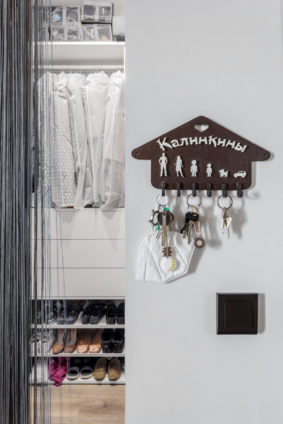 Фотография: Прихожая в стиле Современный, Квартира, Проект недели, Москва, 4 и больше, 60-90 метров, Спецпроект – фото на INMYROOM