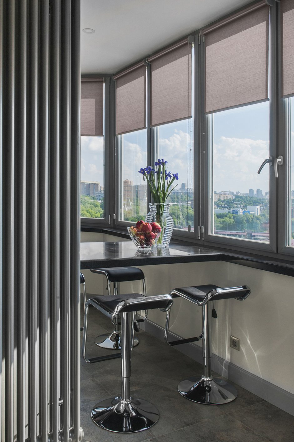 Фотография: Балкон в стиле Современный, Эклектика, Квартира, Проект недели, Москва, новостройка, Ольга Мелекесцева, Надежда Каппер, Монолитный дом, 2 комнаты, Более 90 метров, ЖК «Пырьева 9» – фото на INMYROOM