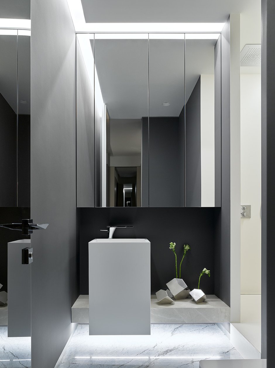 Фотография: Ванная в стиле Минимализм, Современный, Проект дня, Москва, 3 комнаты, Более 90 метров, Эксклюзивные проекты, Наталья Белугина – фото на INMYROOM