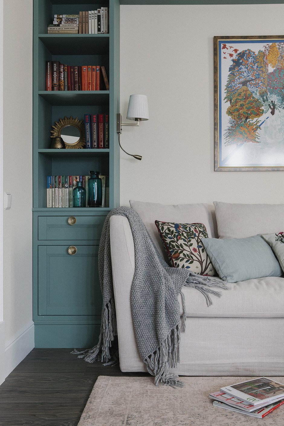 Фотография: Гостиная в стиле Классический, Квартира, Проект недели, Химки, Инна Величко, 3 комнаты, 60-90 метров – фото на INMYROOM