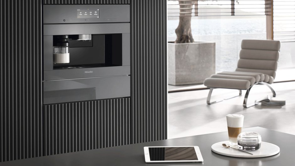 Фотография:  в стиле , Кухня и столовая, Miele, Бытовая техника, Гид, умная бытовая техника, кофемашина, техника для кухни – фото на INMYROOM