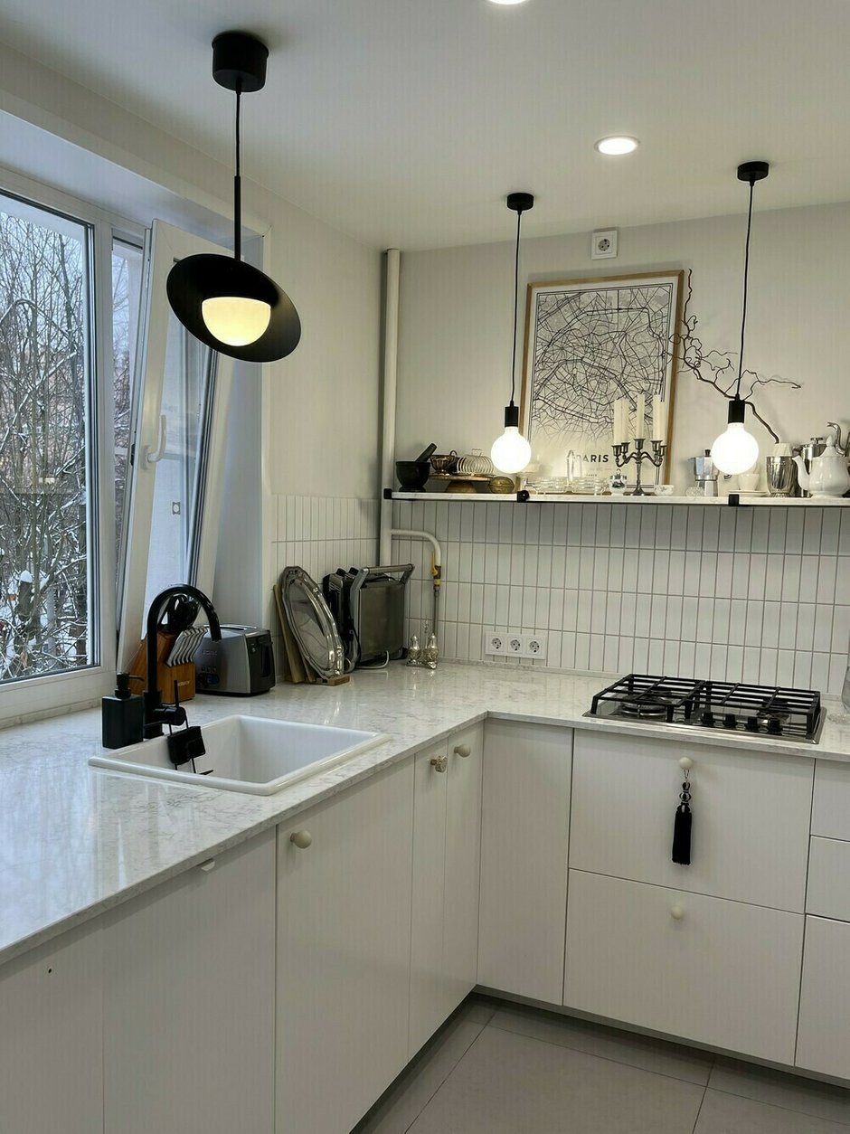 Фотография:  в стиле , Квартира, Переделка, Панельный дом, планировка кухни в брежневке, ванная в брежневке, ремонт в брежневке – фото на INMYROOM