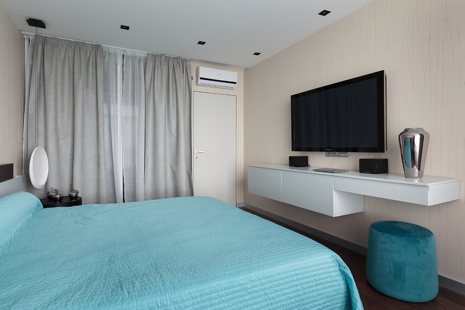 Фотография: Спальня в стиле Современный, Квартира, Проект недели, Пушкин, Монолитный дом, 4 и больше, Более 90 метров, Кирилл Пономаренко – фото на INMYROOM