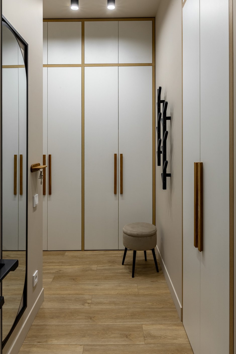 Фотография:  в стиле , Малогабаритная квартира, Квартира, Проект дня, Москва, 1 комната, 40-60 метров, Ирина Долганова, современный с элементами минимализма и скандинавского стиля – фото на INMYROOM