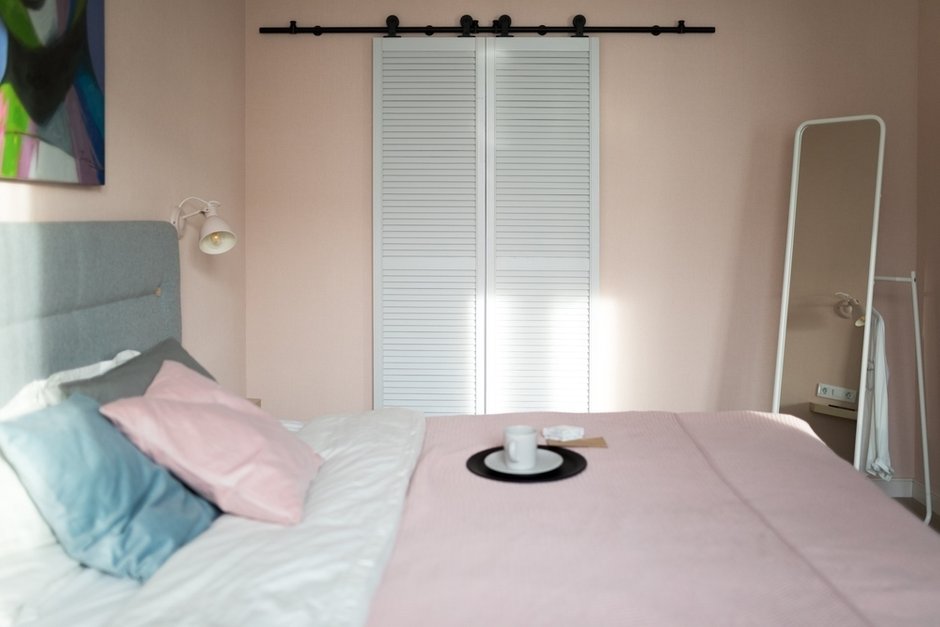 Фотография: Спальня в стиле Скандинавский, Современный, Квартира, Перепланировка, 1 комната, до 40 метров, Нина Иваненко – фото на INMYROOM