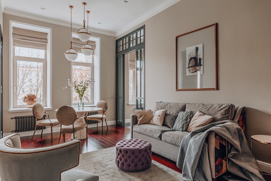 Фотография: Гостиная в стиле Классический, Современный, Квартира, Проект недели, Санкт-Петербург, 3 комнаты, 60-90 метров, Наталья Комова – фото на INMYROOM