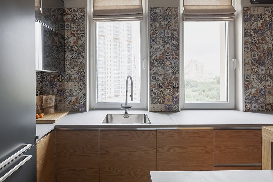 Фотография: Кухня и столовая в стиле Минимализм, Miele, Гид, Маргарета Шютте-Лихоцки, G7000, кто придумал кухню, франкфуртская кухня – фото на INMYROOM