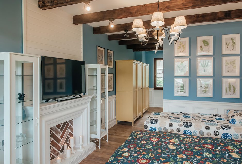 Фотография: Спальня в стиле Прованс и Кантри, Квартира, Проект недели, Сочи, 2 комнаты, 40-60 метров, Монолитно-кирпичный, Красная Поляна, Максим Нода, Номакс, ЖК «Катерина Альпик» – фото на INMYROOM