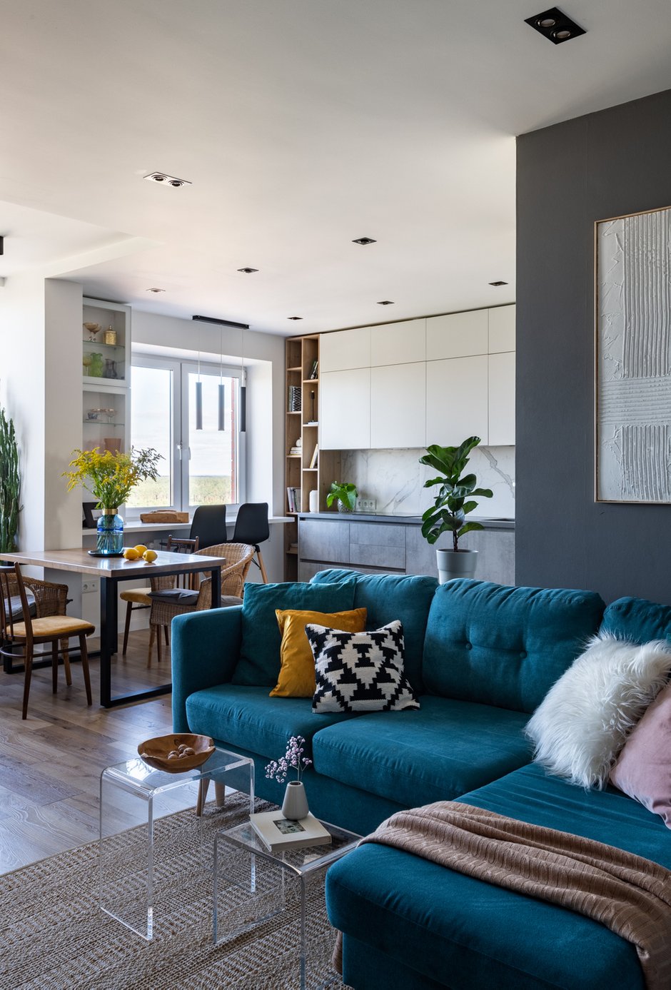 Фотография: Кухня и столовая в стиле Современный, Квартира, Проект недели, Балашиха, 3 комнаты, 60-90 метров, Более 90 метров, Алена Матисова – фото на INMYROOM